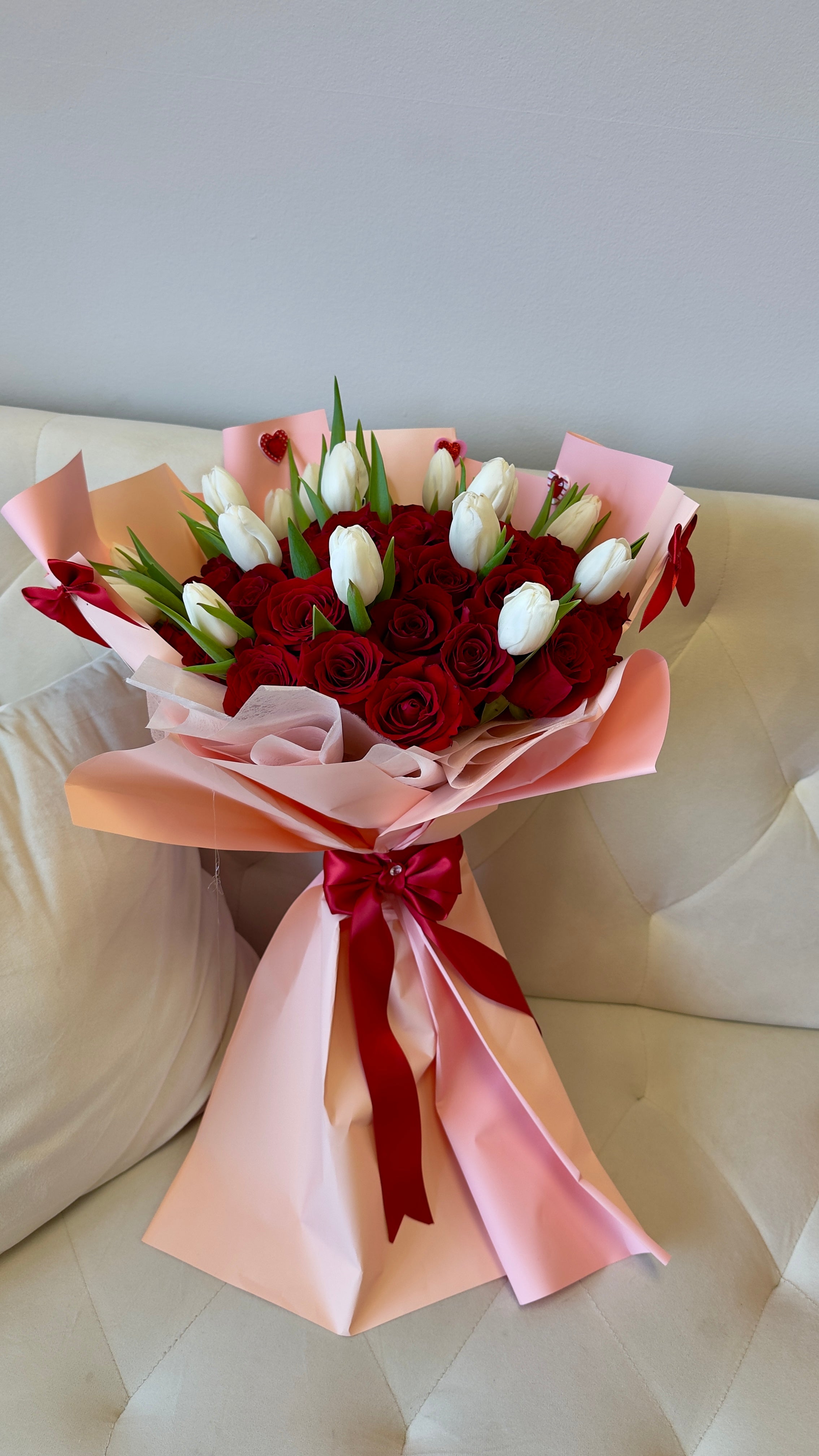AMOUR SIGNATURE              50 Red Roses Bouquet with Tulips