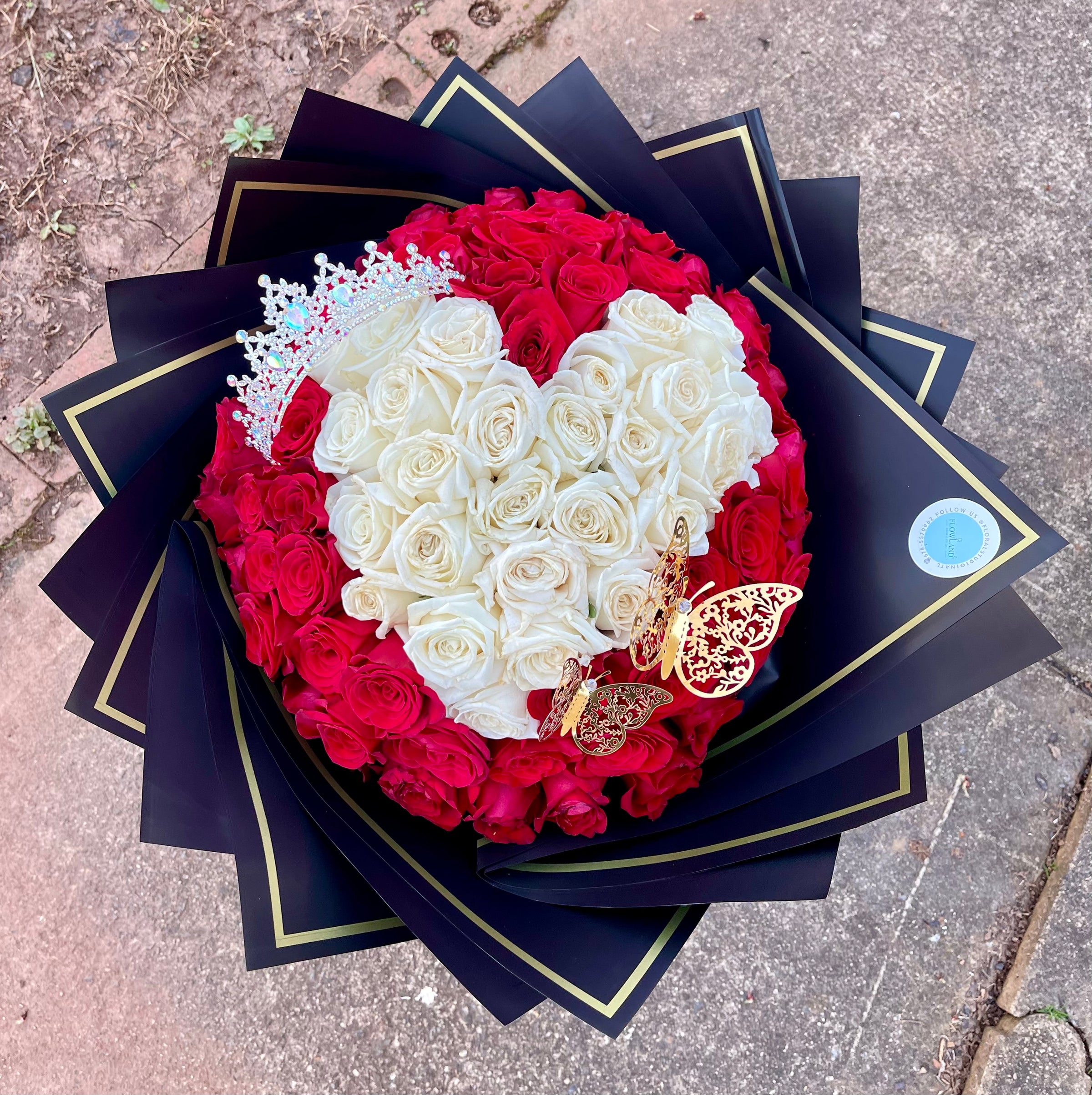 Heart Shaped Maxi Bouquet