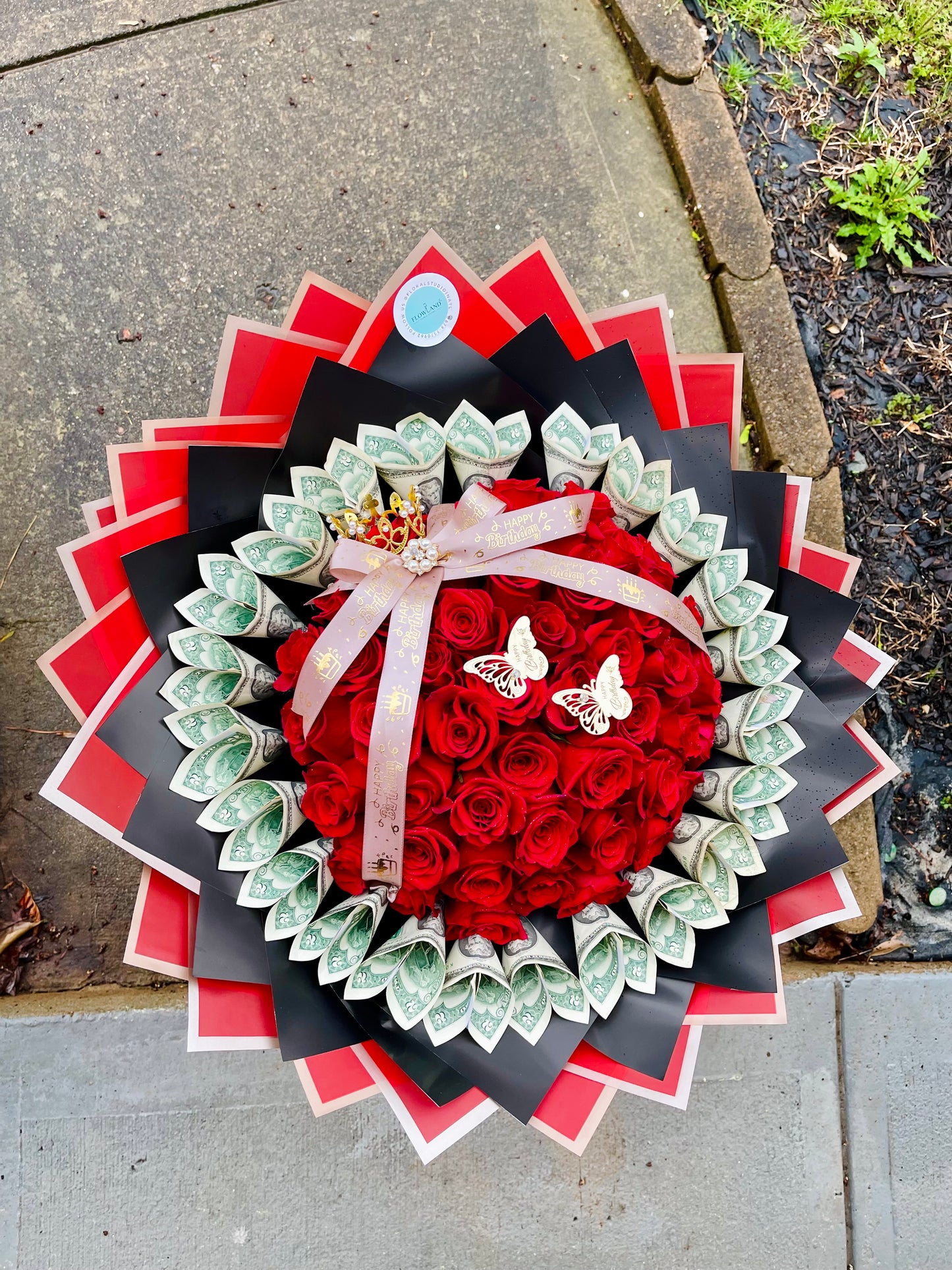 Money Bouquet with Crown and 50 Roses