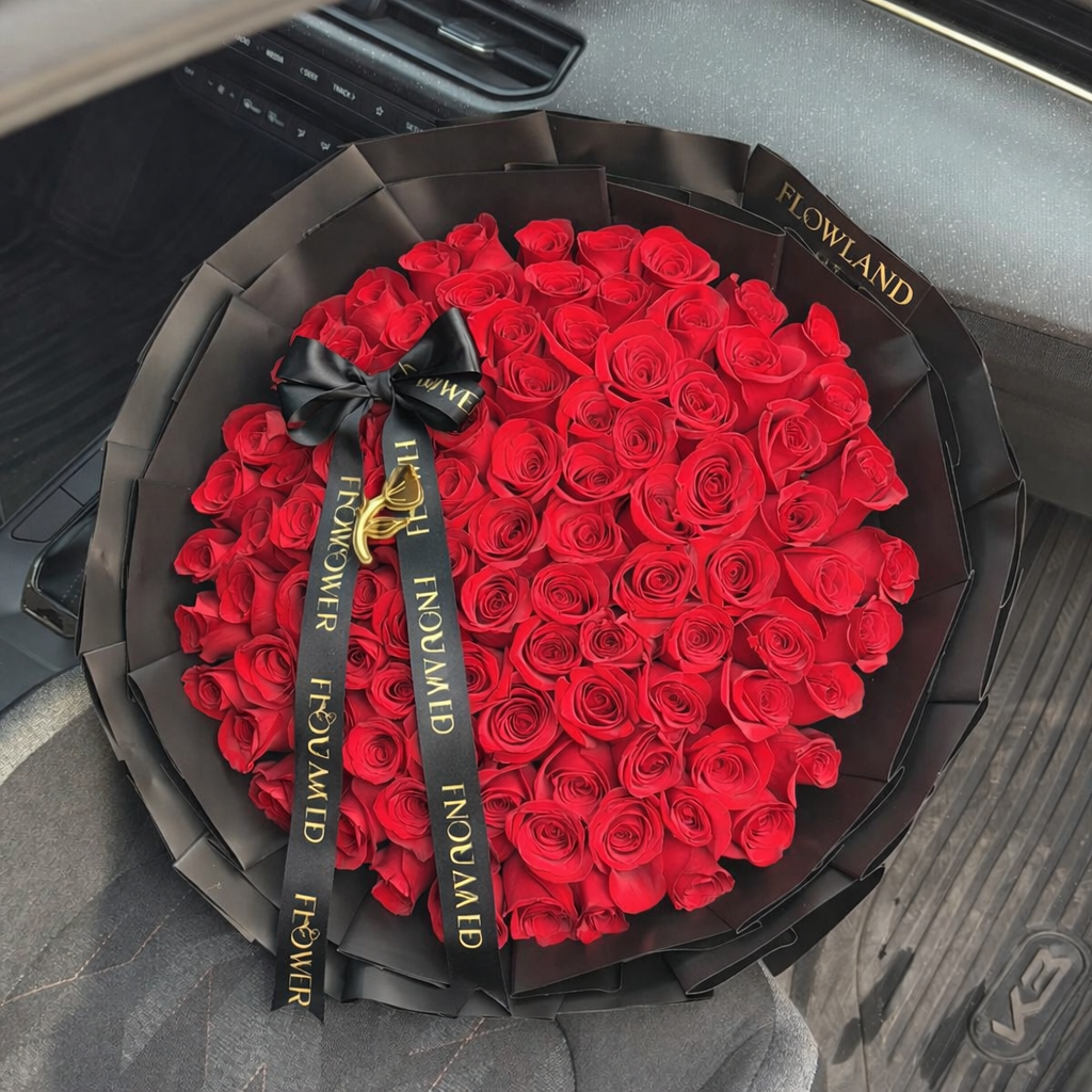 Flowland Signature Bouquet (Bushon)