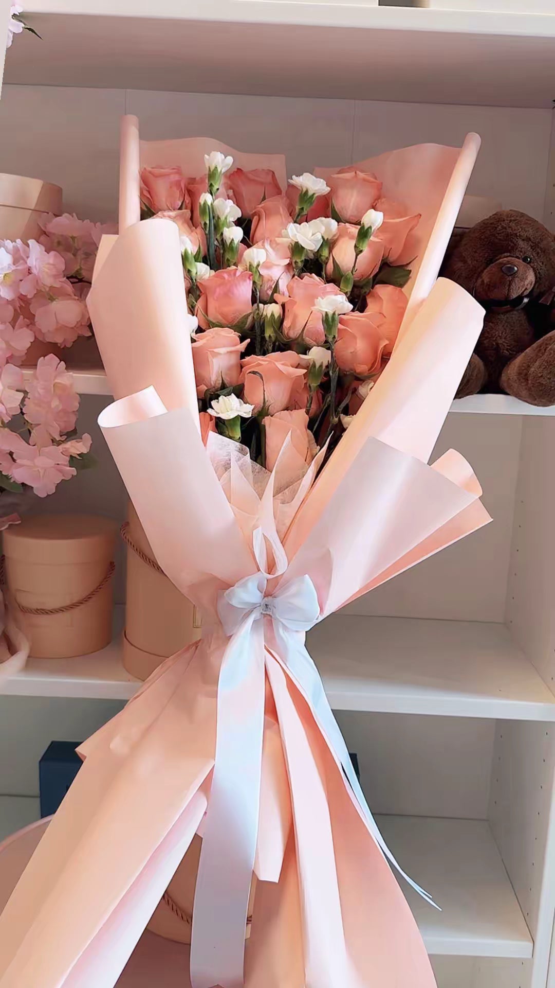 Pink Elegance Roses – Fresh Blush Pink Rose Bouquet