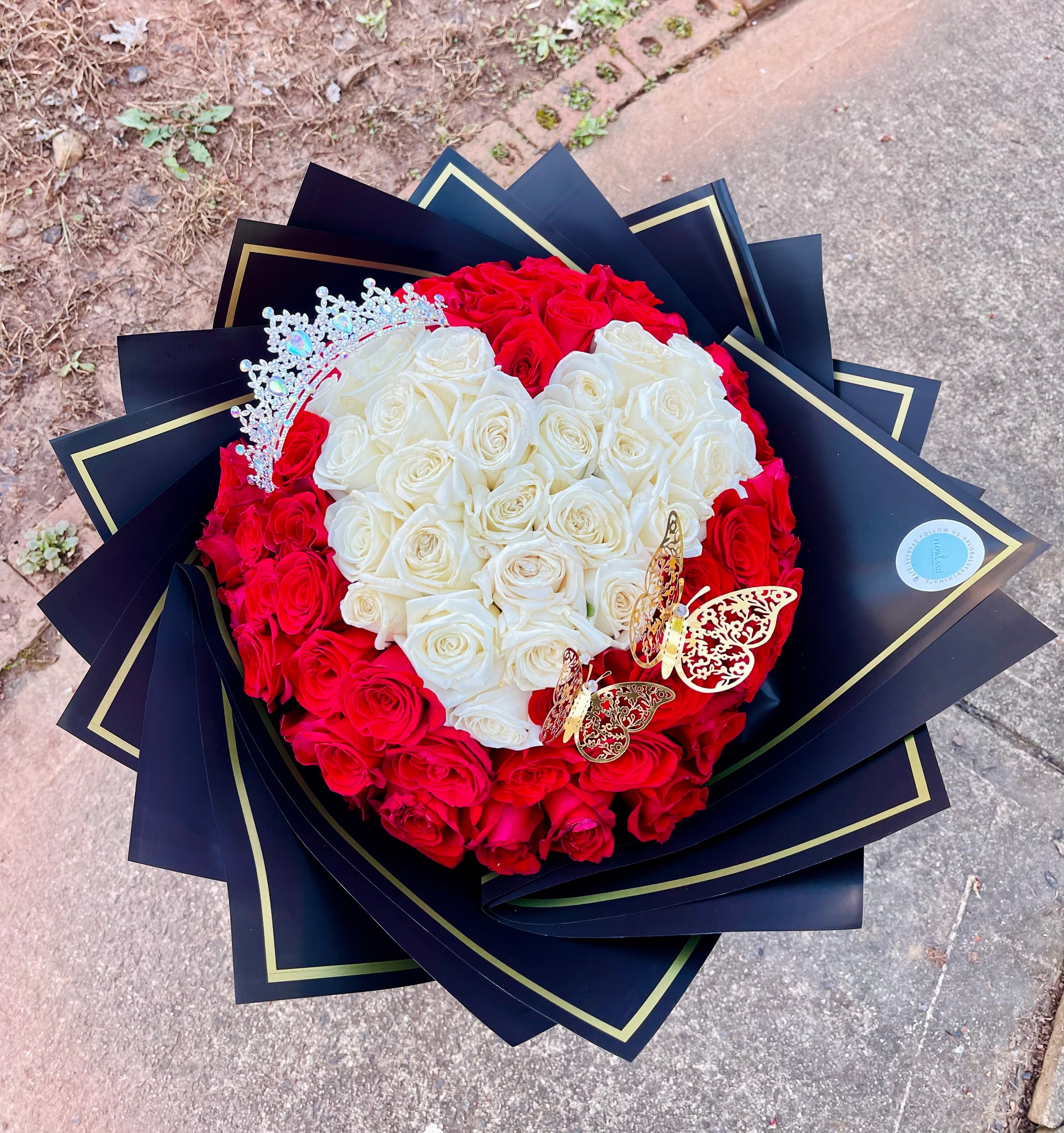 Heart Shaped Maxi Bouquet